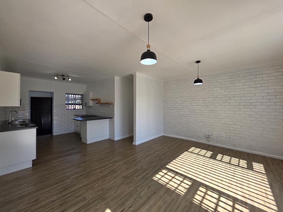 2 Bedroom Property for Sale in Jeffreys Bay Central Eastern Cape
